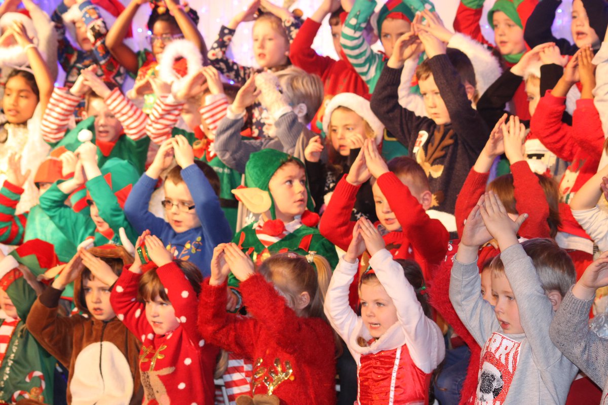 We have had a fantastic week in Breaffy NS enjoying all the wonderful Christmas shows. Please look out for some great pictures to follow....
